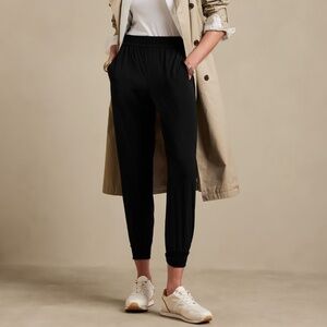 Banana Republic Factory Joggers Black size XS Petite